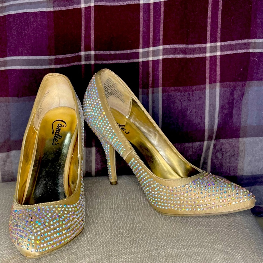 Gold Studded Heel’s